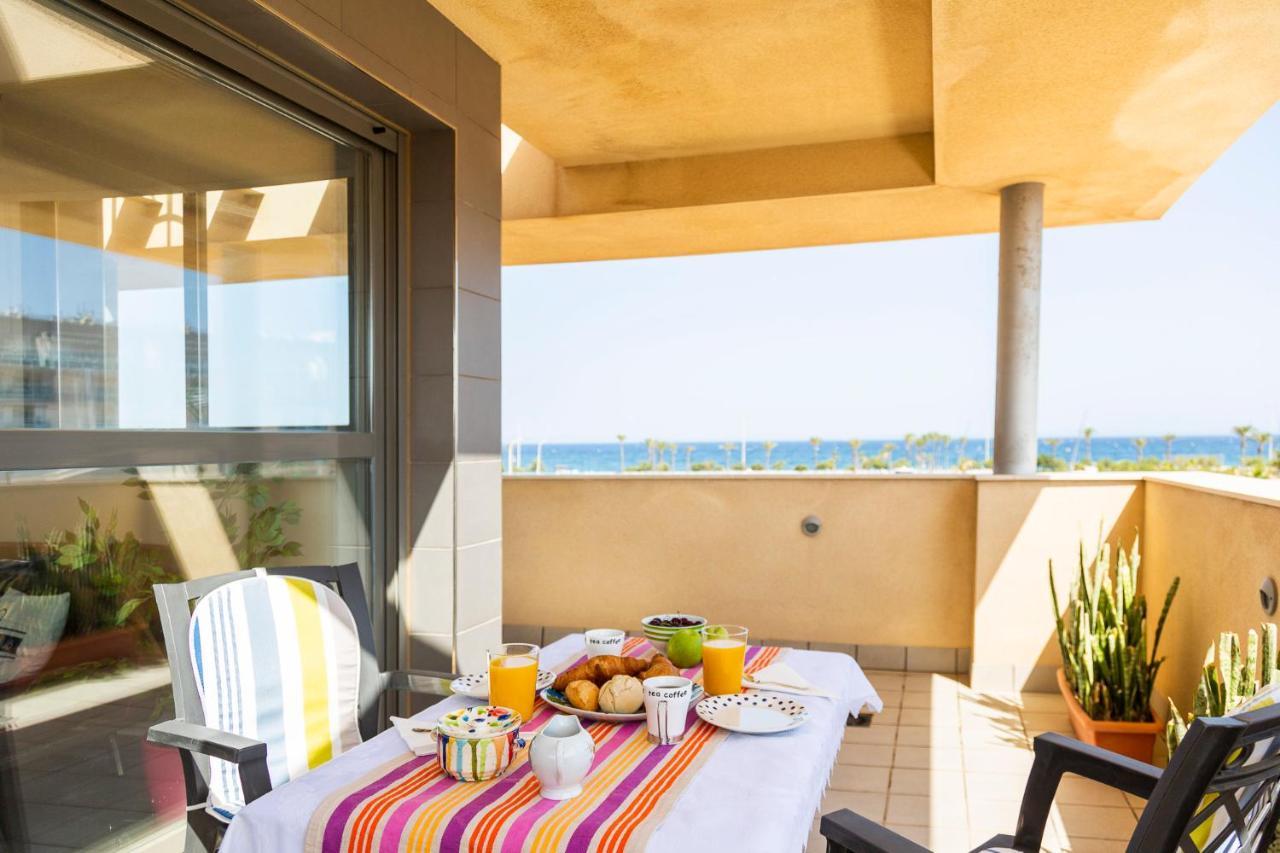 Bed and Breakfast Atico Dentro De Casa Privada Рокетас-де-Мар Экстерьер фото